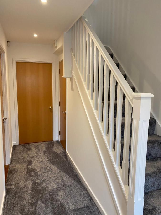 Riverside Townhouse, Only 20 Minutes From Brighton And Worthing Шорхем-бай-Сий Екстериор снимка